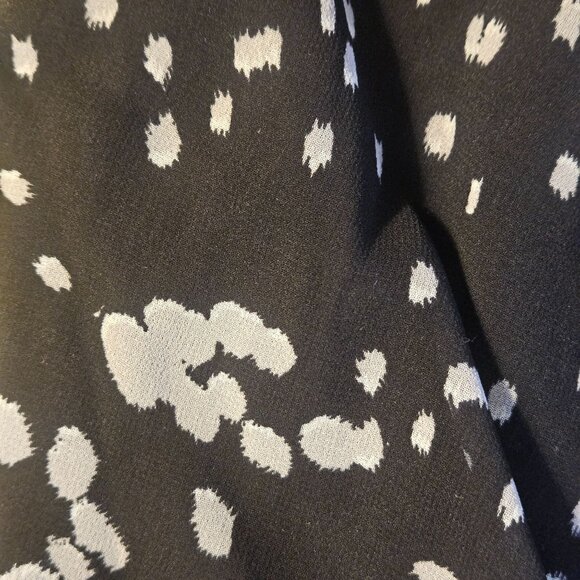 Cabi Women’s Black Sheer Dot Top Med – Minimalist, Light Academia, Layering Pi - Picture 5 of 11